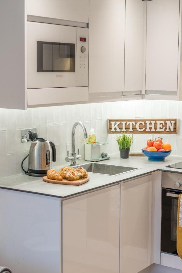 Westfield Apartment 2 Bedroom Near Notting Hill 런던 외부 사진