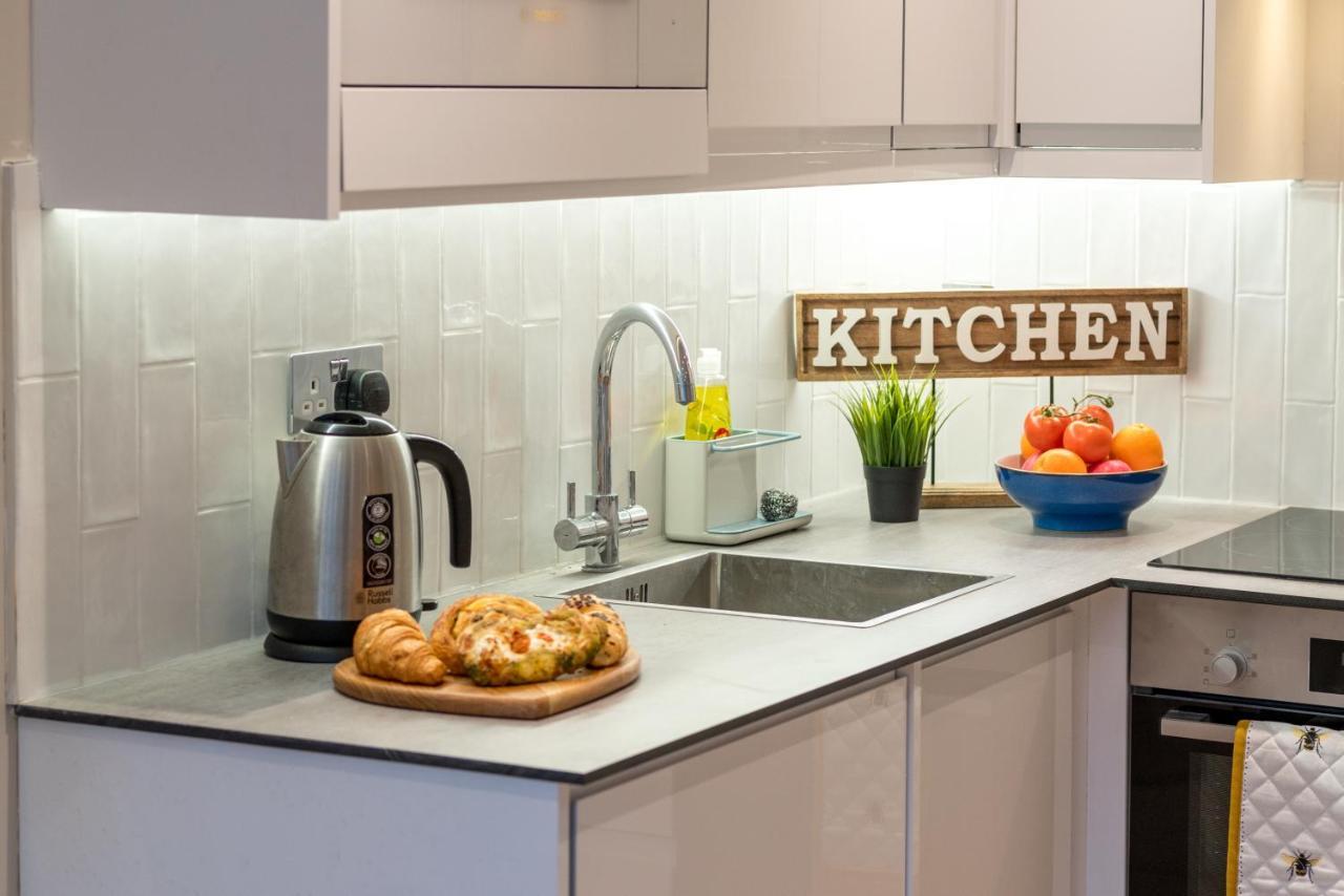 Westfield Apartment 2 Bedroom Near Notting Hill 런던 외부 사진